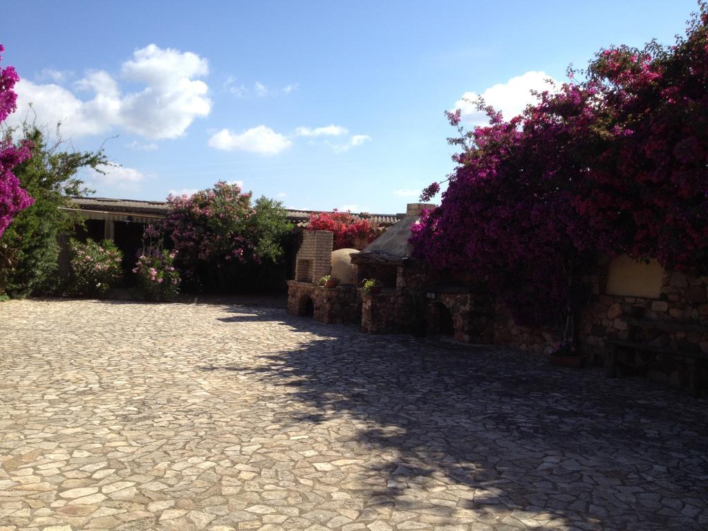 Il Ruscello Villa SantʼAnna Arresi Екстериор снимка